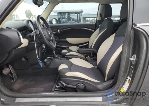 2011 Mini Cooper S Clubman from USA, damaged, VIN WMWZG3C59BTY35752